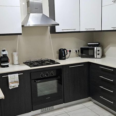 Large Apartment In Marsascala. Sleeps 6 Marsaskala Exterior photo